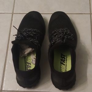 Mens Nike Air Zoom Terra Kiger 3 size 11